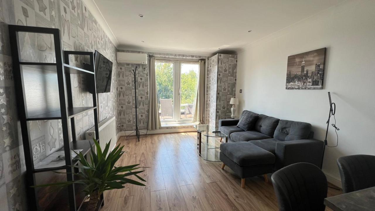 Comfy 2 Bedroom Apartments - Finchley Road, London Luaran gambar