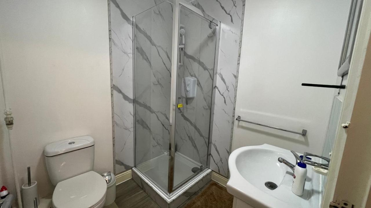 Comfy 2 Bedroom Apartments - Finchley Road, London Luaran gambar