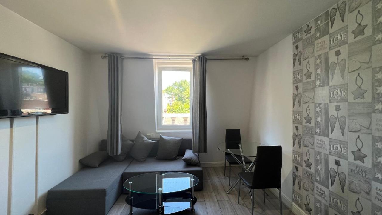 Comfy 2 Bedroom Apartments - Finchley Road, London Luaran gambar