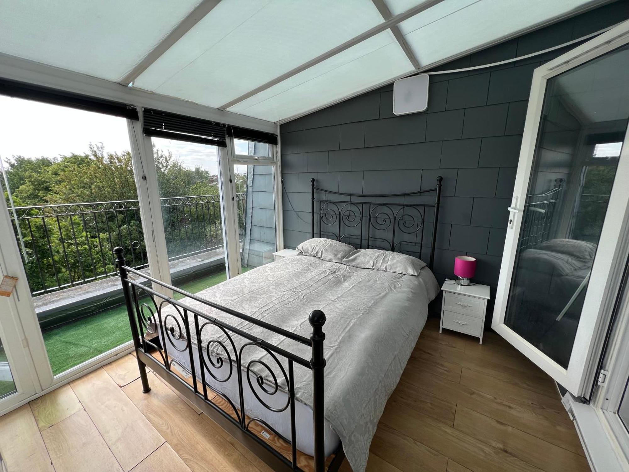 Comfy 2 Bedroom Apartments - Finchley Road, London Luaran gambar